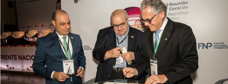 Fundação Abrinq e Frente Nacional de Prefeitos assinam Termo de Parceria do Projeto Fortalecimento da Rede – Estratégia ODS