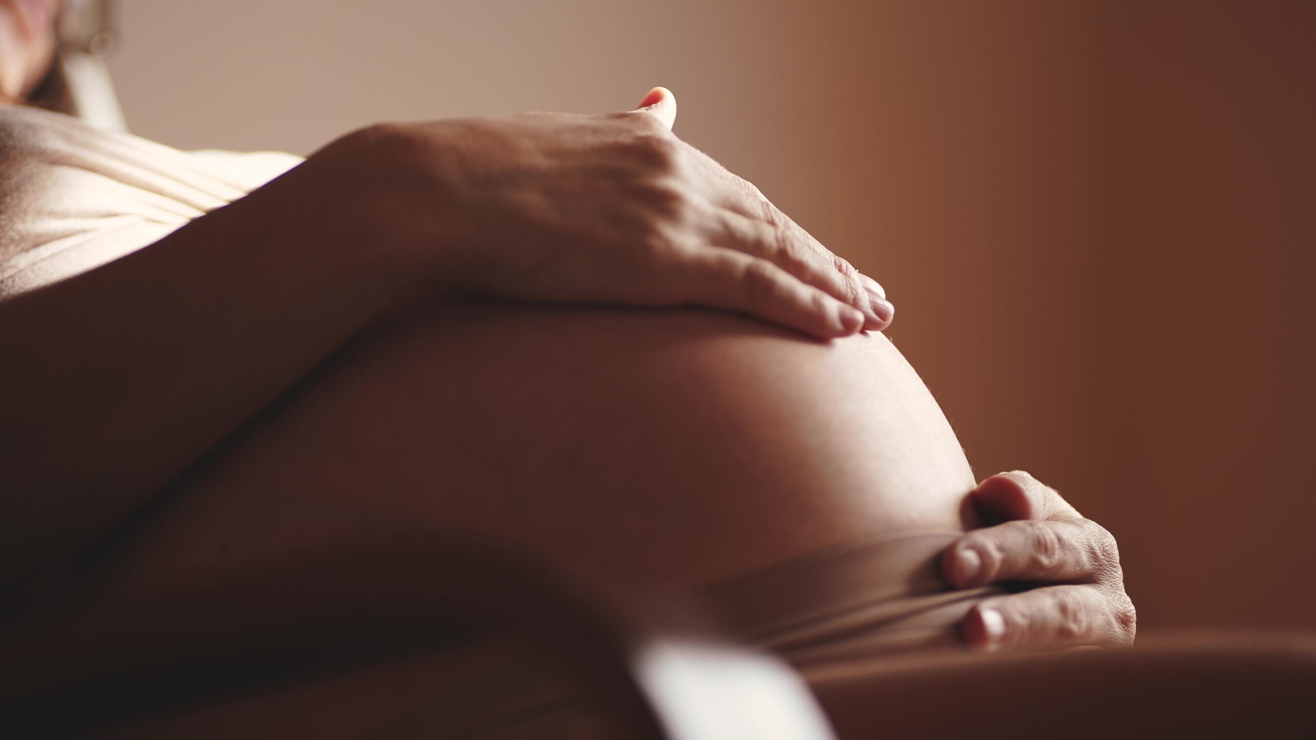 Em Curvelo - MG, parceria com a Fundação Abrinq fortalece enfrentamento à sífilis em gestantes